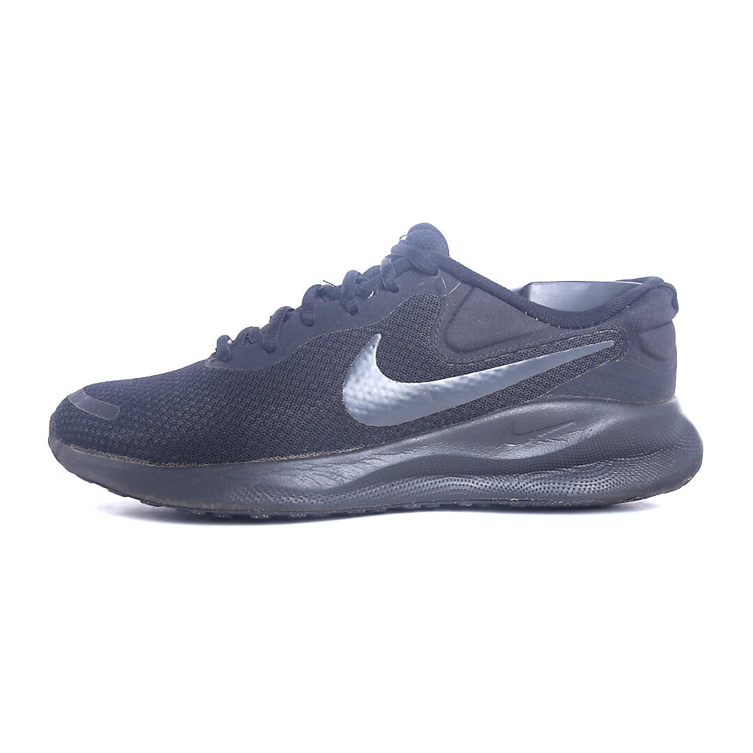 NIKE REVOLUTION 7