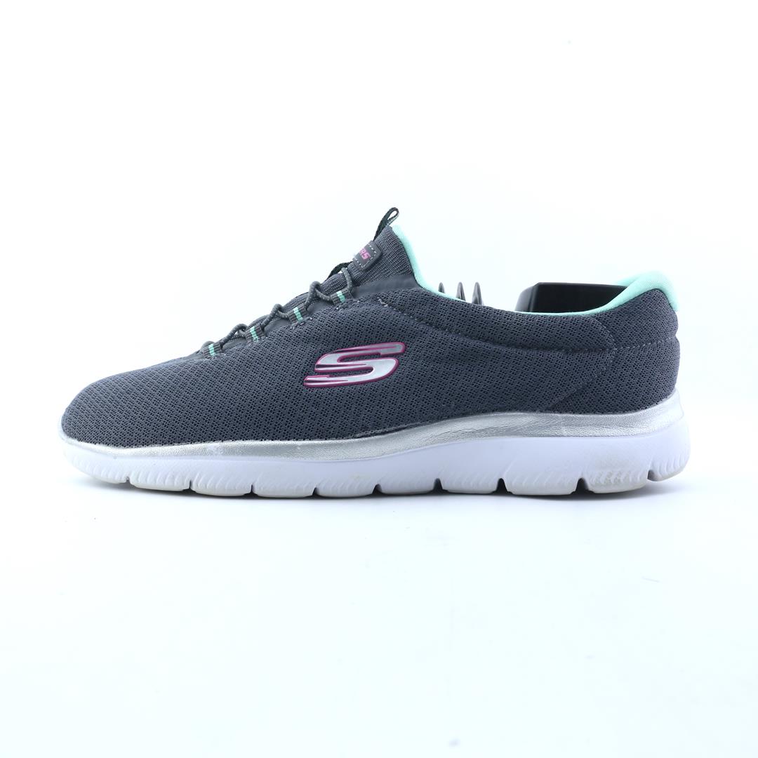 SKECHERS SUMMITS