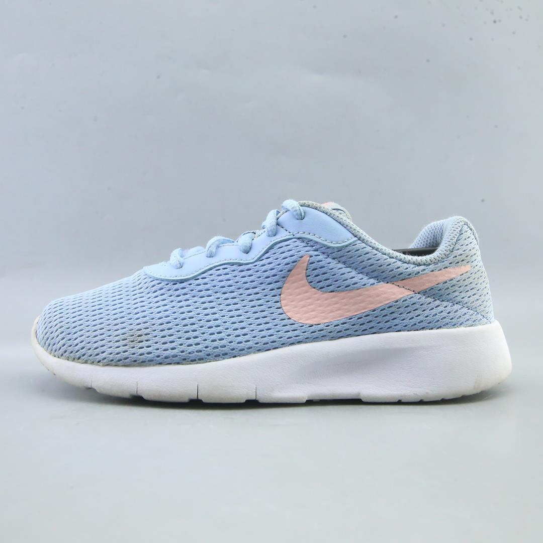 NIKE TANJUN