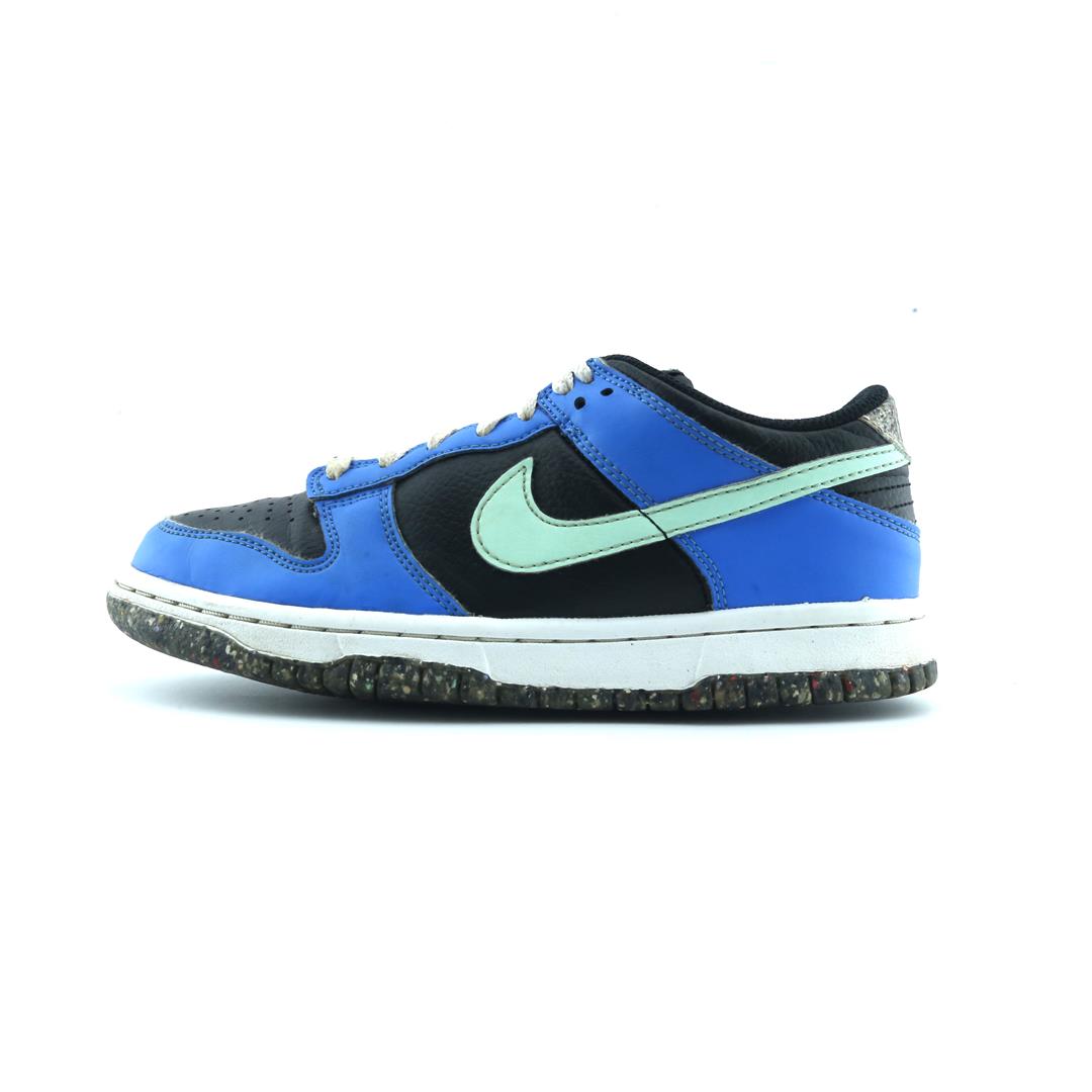 NIKE DUNK LOW RETRO SE