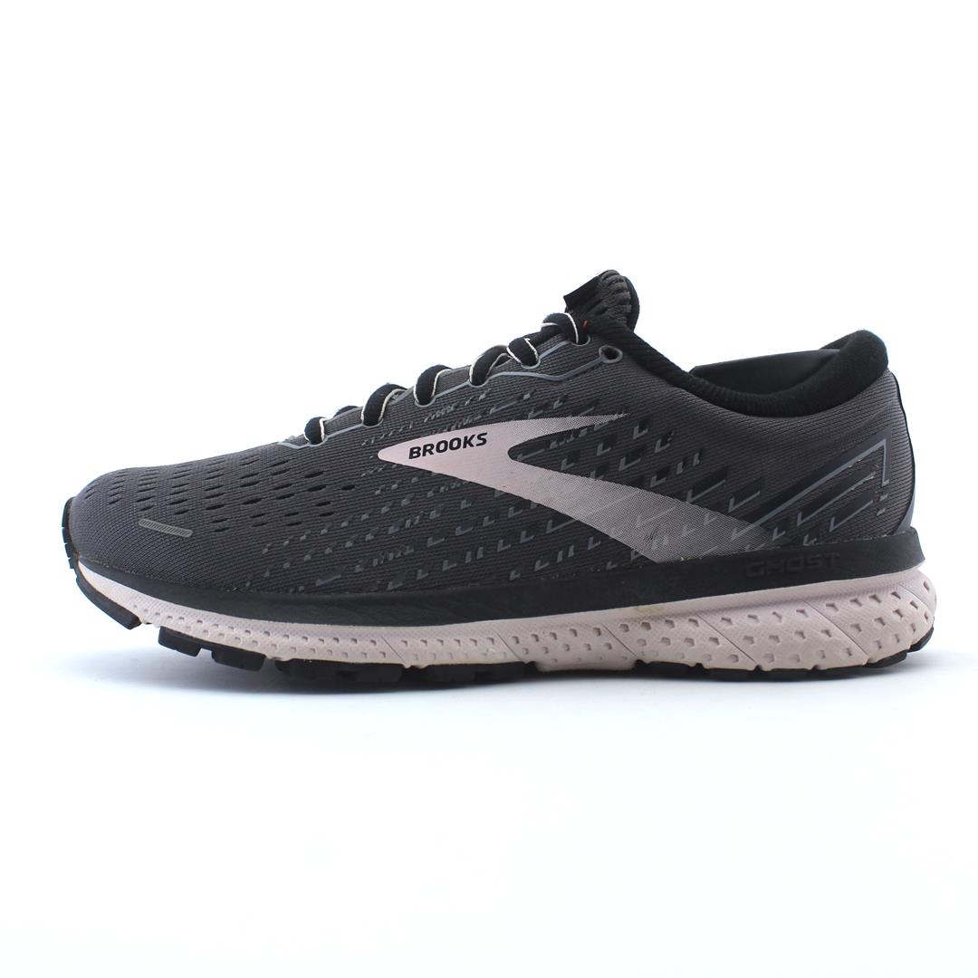 BROOKS GHOST 13