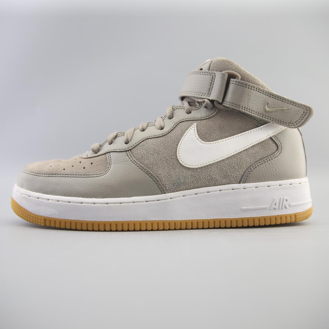 NIKE AIR FORCE 1 MID '07