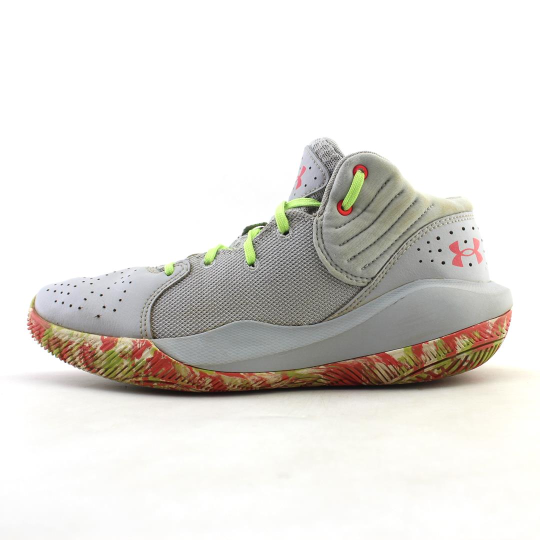 UNDER ARMOUR JET 21