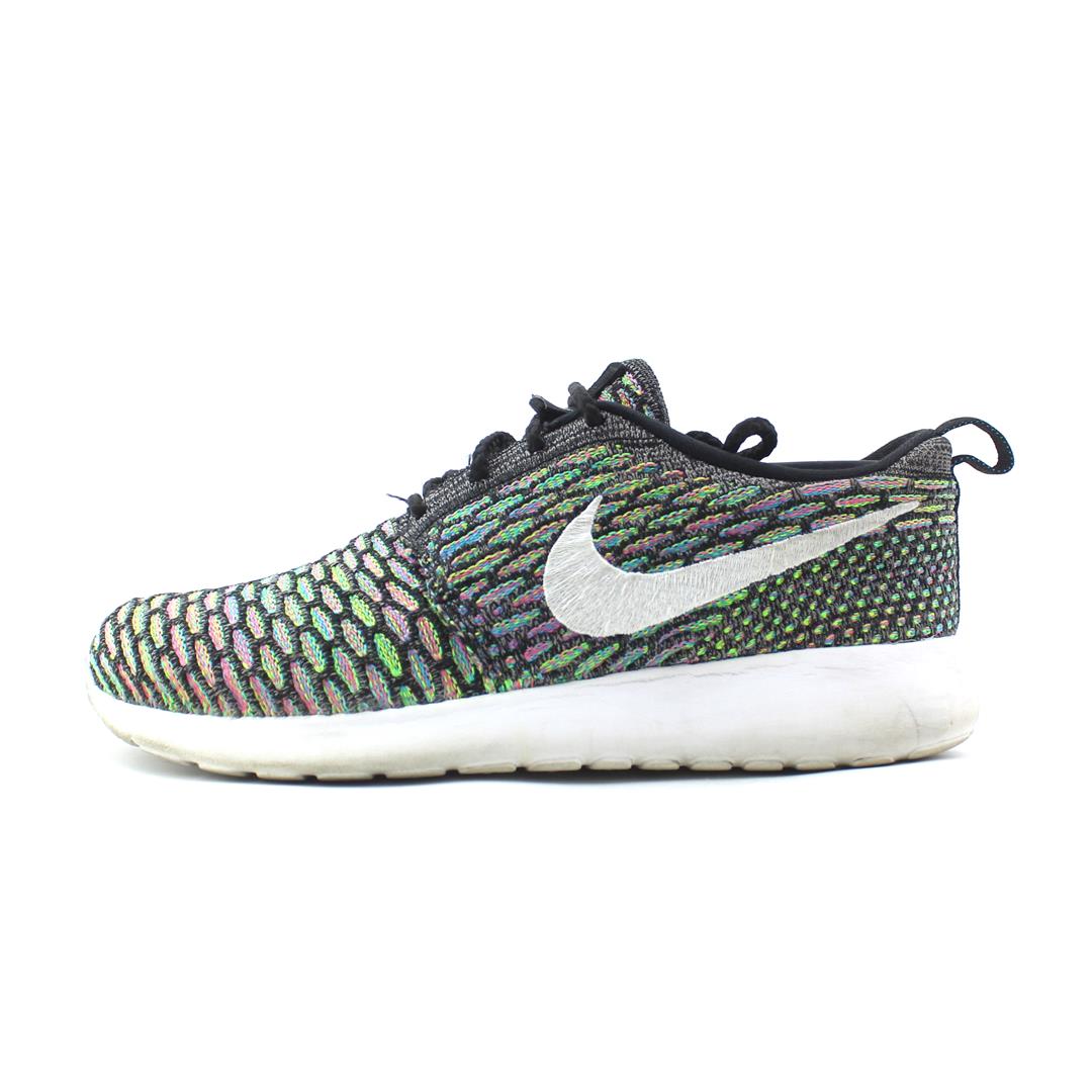 NIKE ROSHE RUN