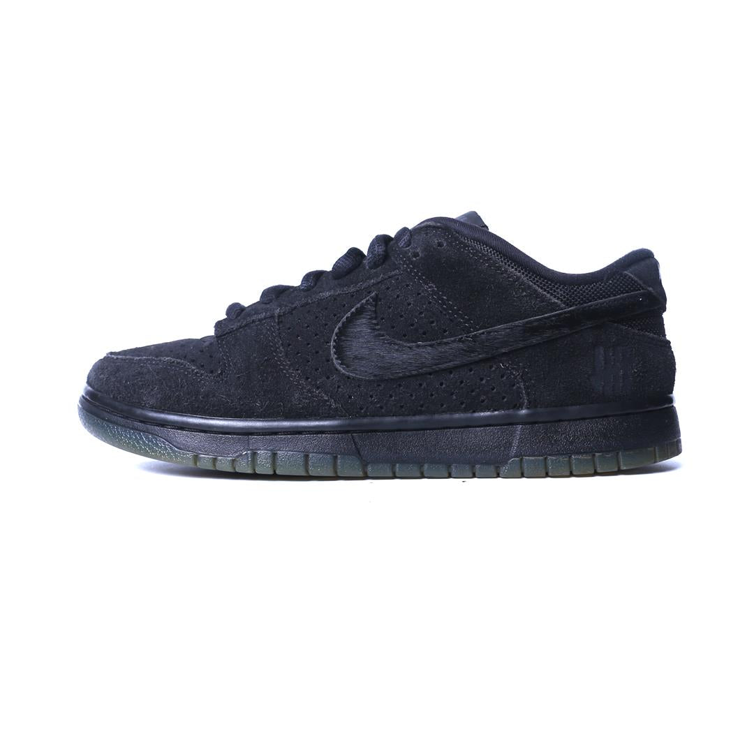 NIKE DUNK LOW SP