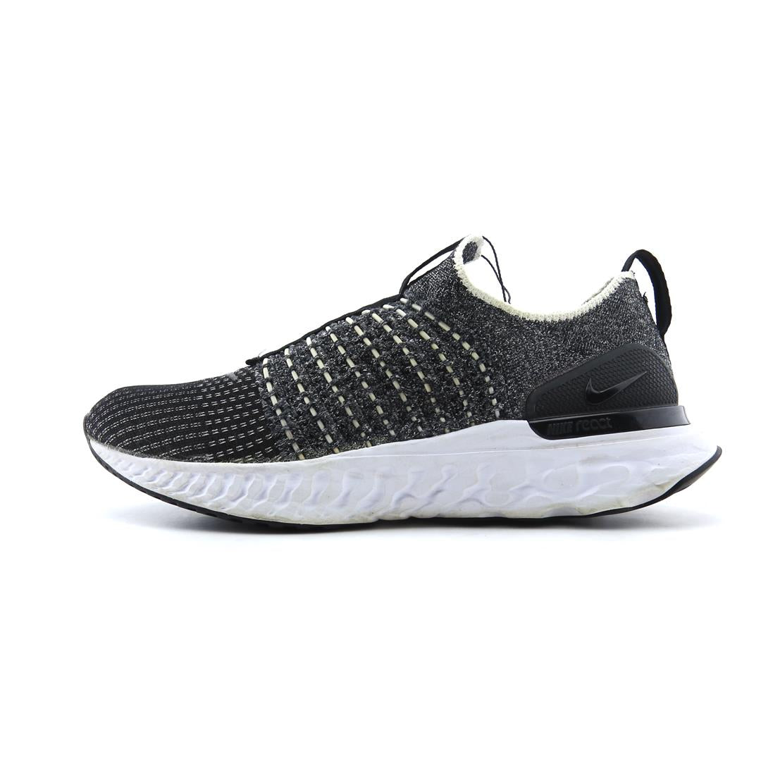 NIKE REACT PHANTOM RUN FLYKNIT 2