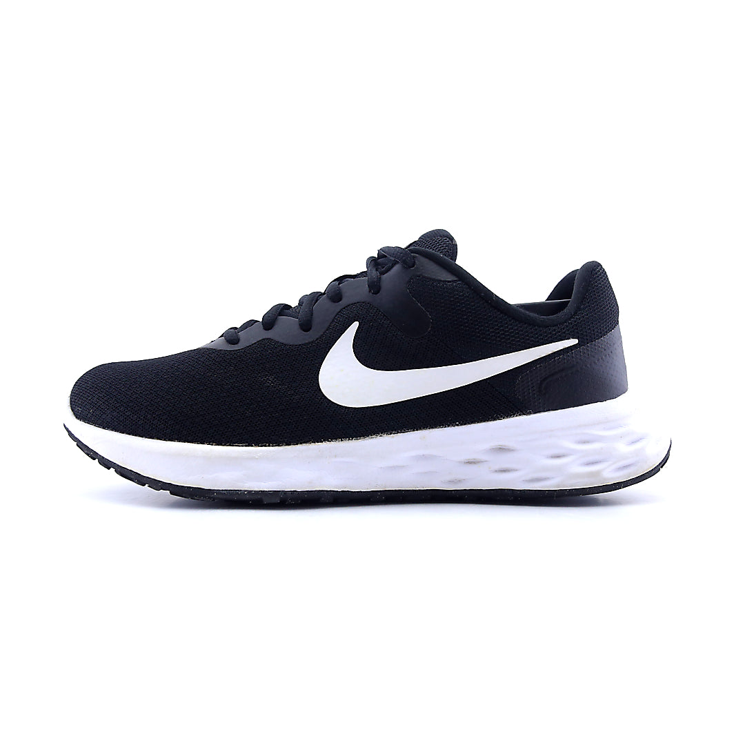 NIKE REVOLUTION 6