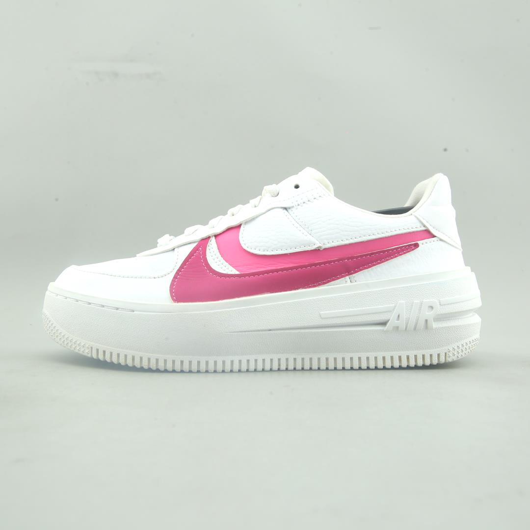 NIKE AIR FORCE 1 PLT.AF.ORM