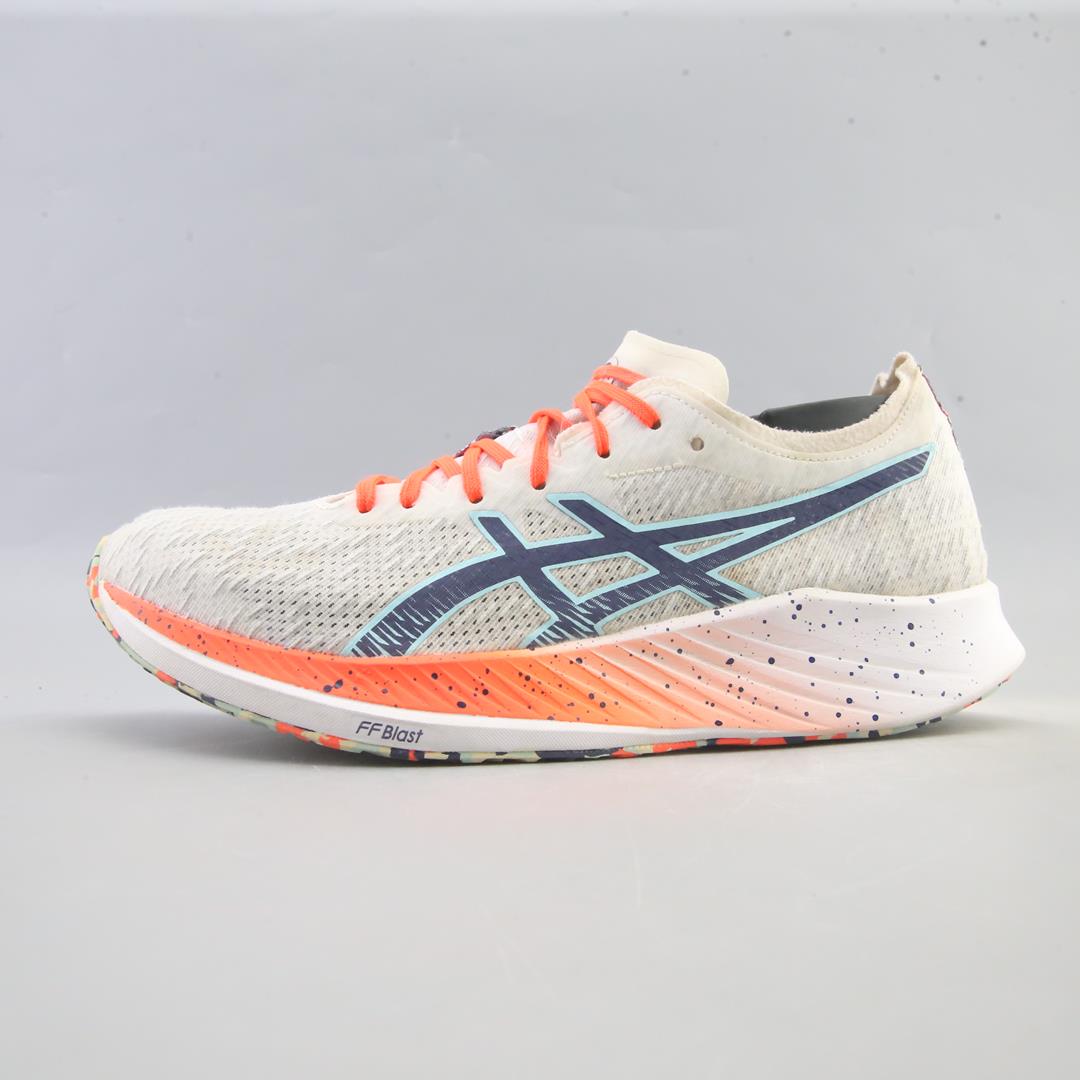 ASICS MAGIC SPEED