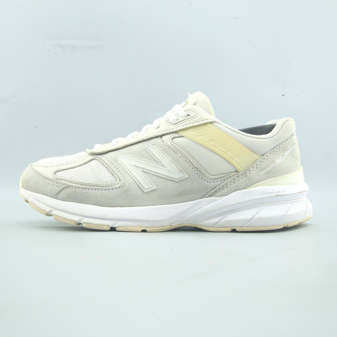 NEW BALANCE 990V5