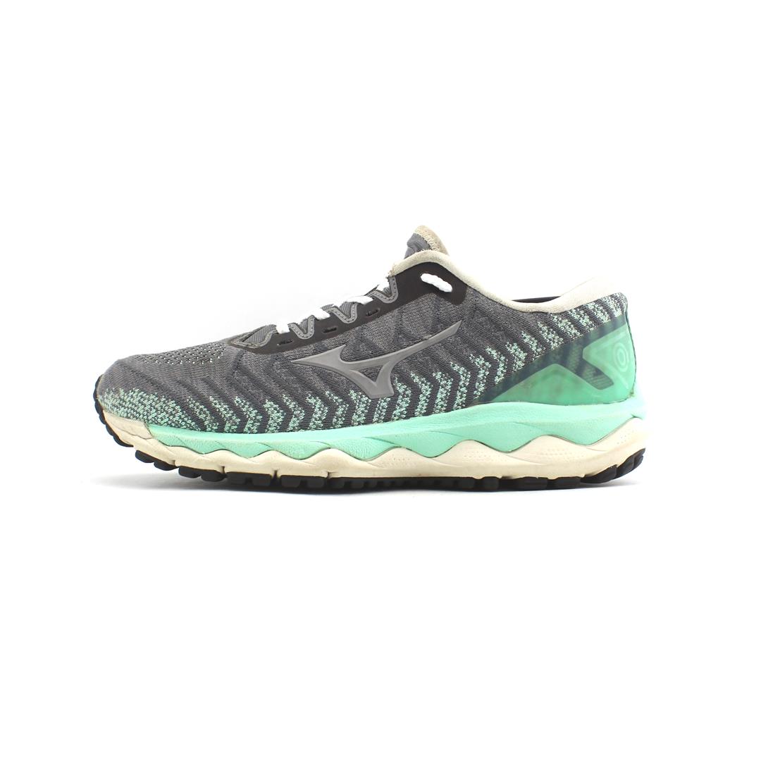 MIZUNO WAVE SKY 04