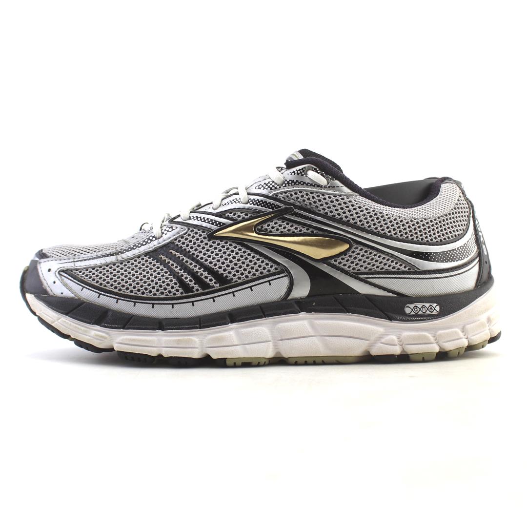 BROOKS ADDICTION 10