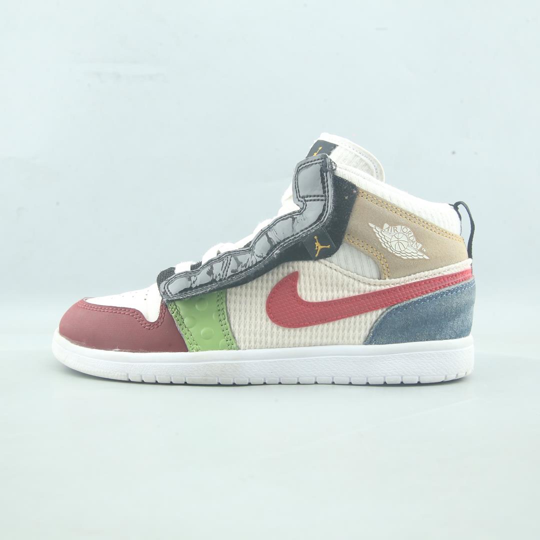 NIKE JORDAN 1 ALT SE MID