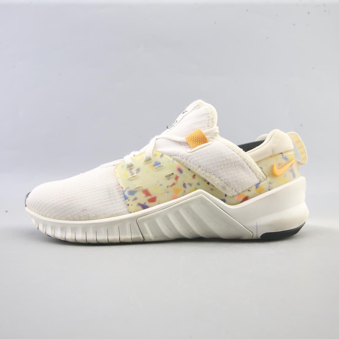 NIKE FREE METCON 2