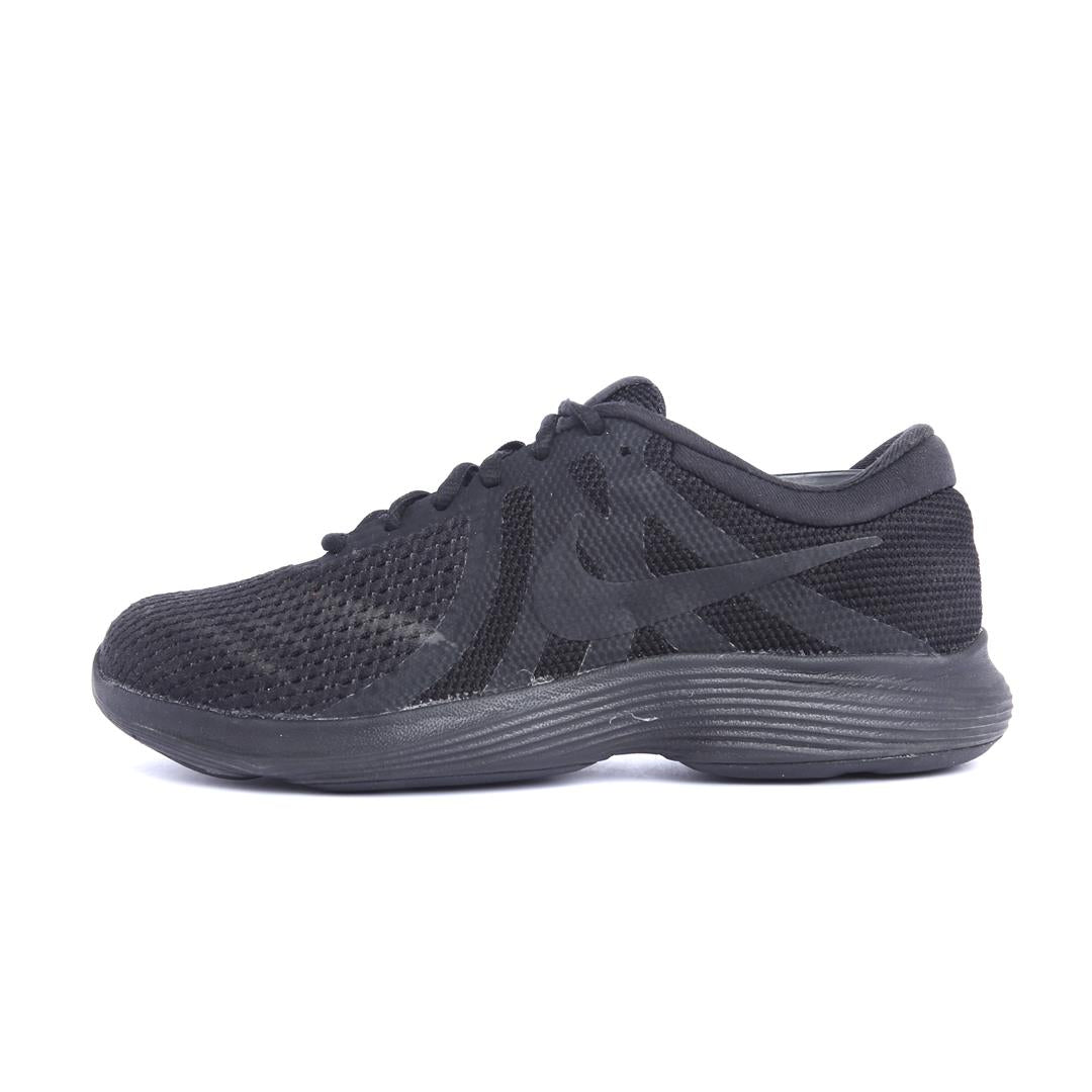 NIKE REVOLUTION 4