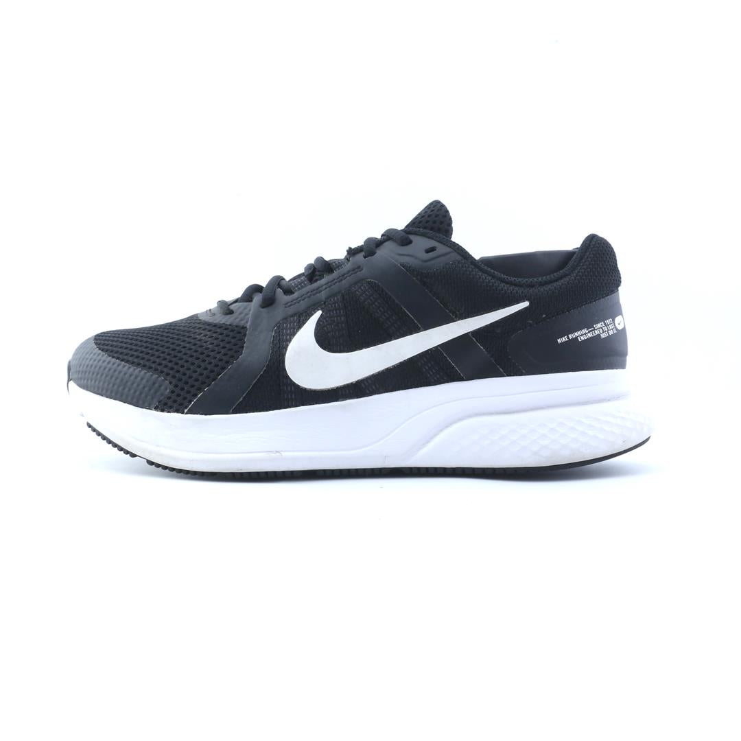 NIKE SWIFT RUN 2