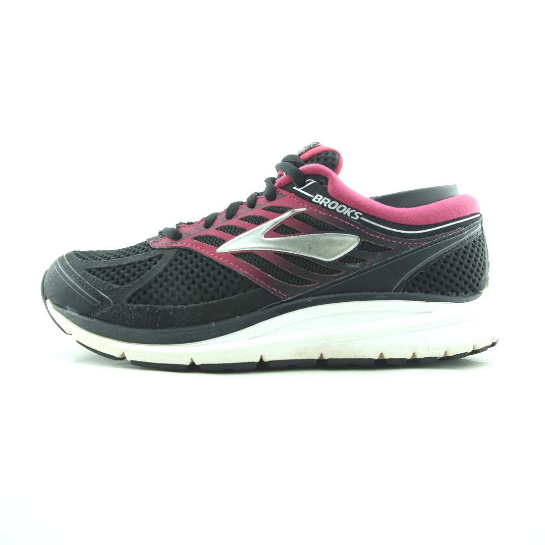 BROOKS ADDICTION 13