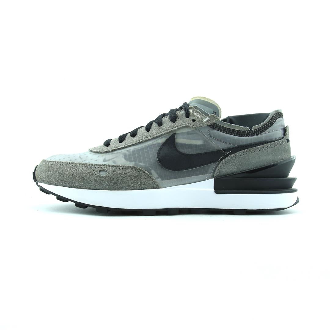 NIKE WAFFLE ONE SE