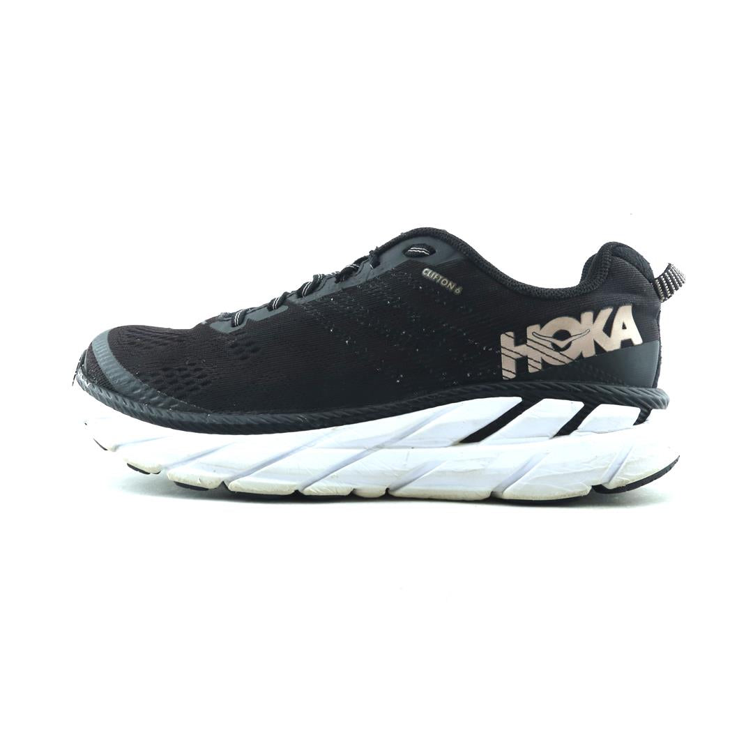HOKA ONE ONE CLIFTON 6