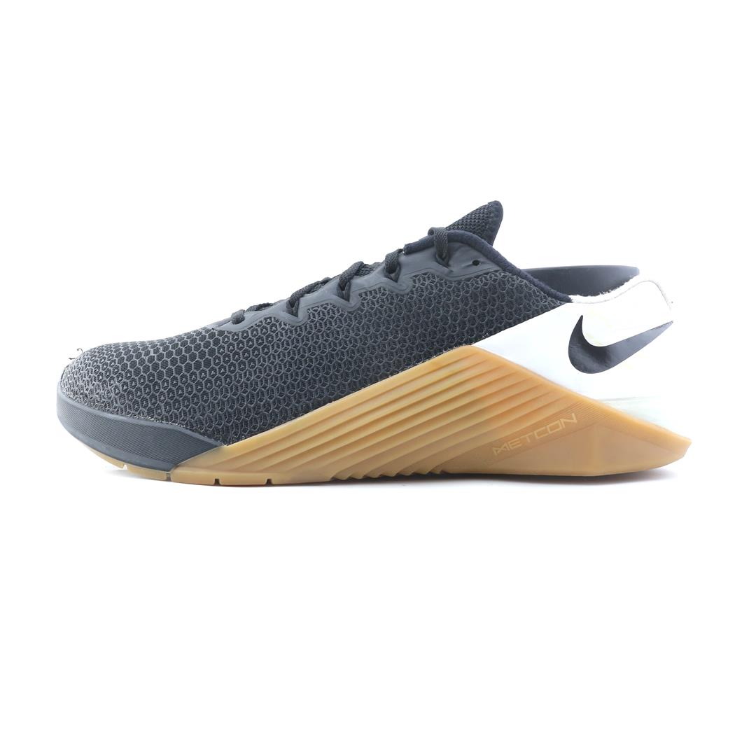 NIKE METCON 5