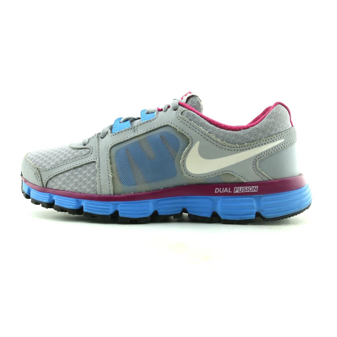 NIKE DUAL FUSION ST 2