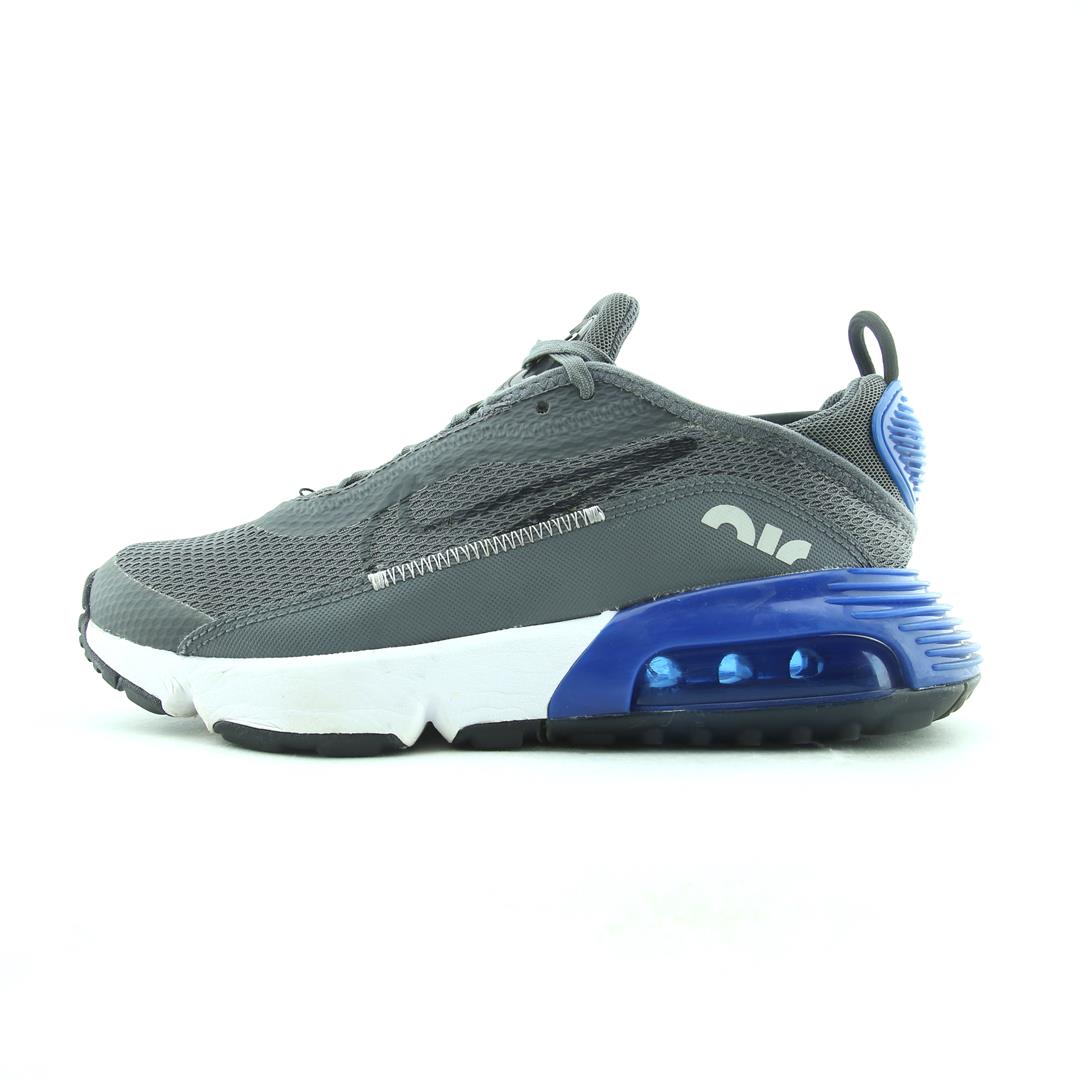 NIKE AIR MAX 2090