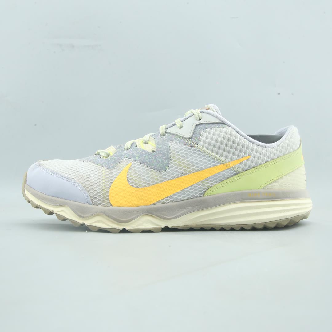 NIKE JUNIPER TRAIL