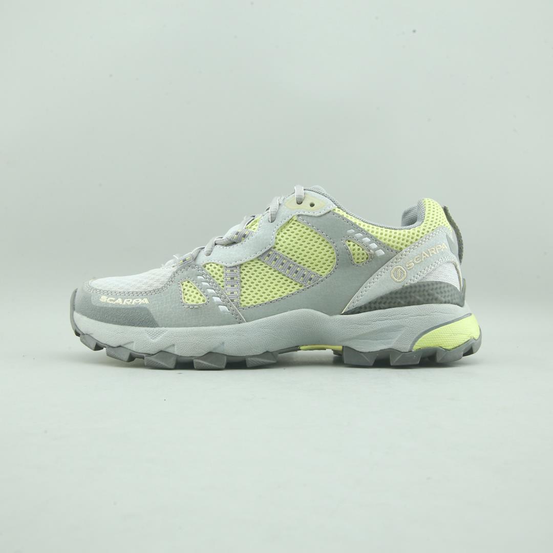SCARPA .
