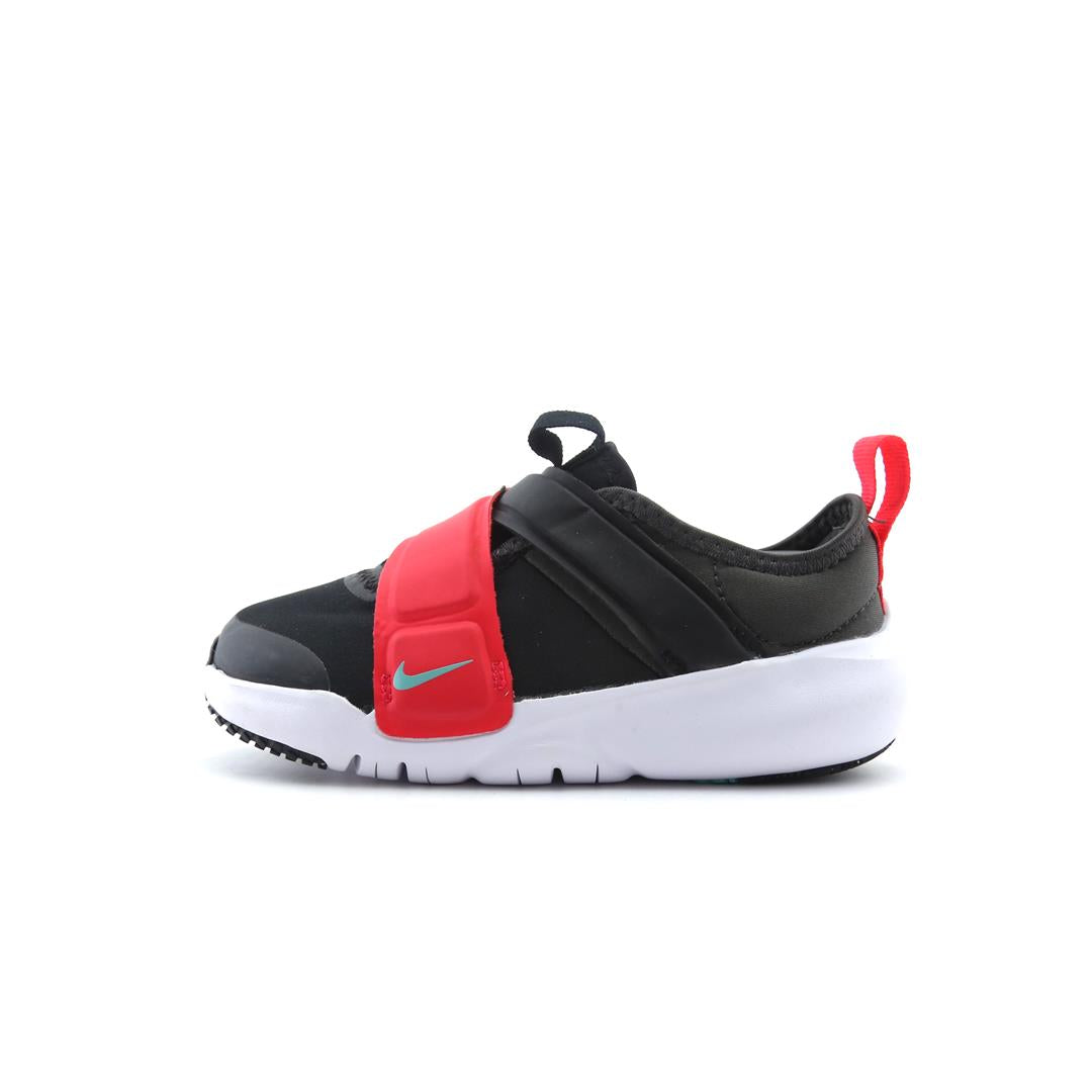 NIKE FLEX ADVANCE