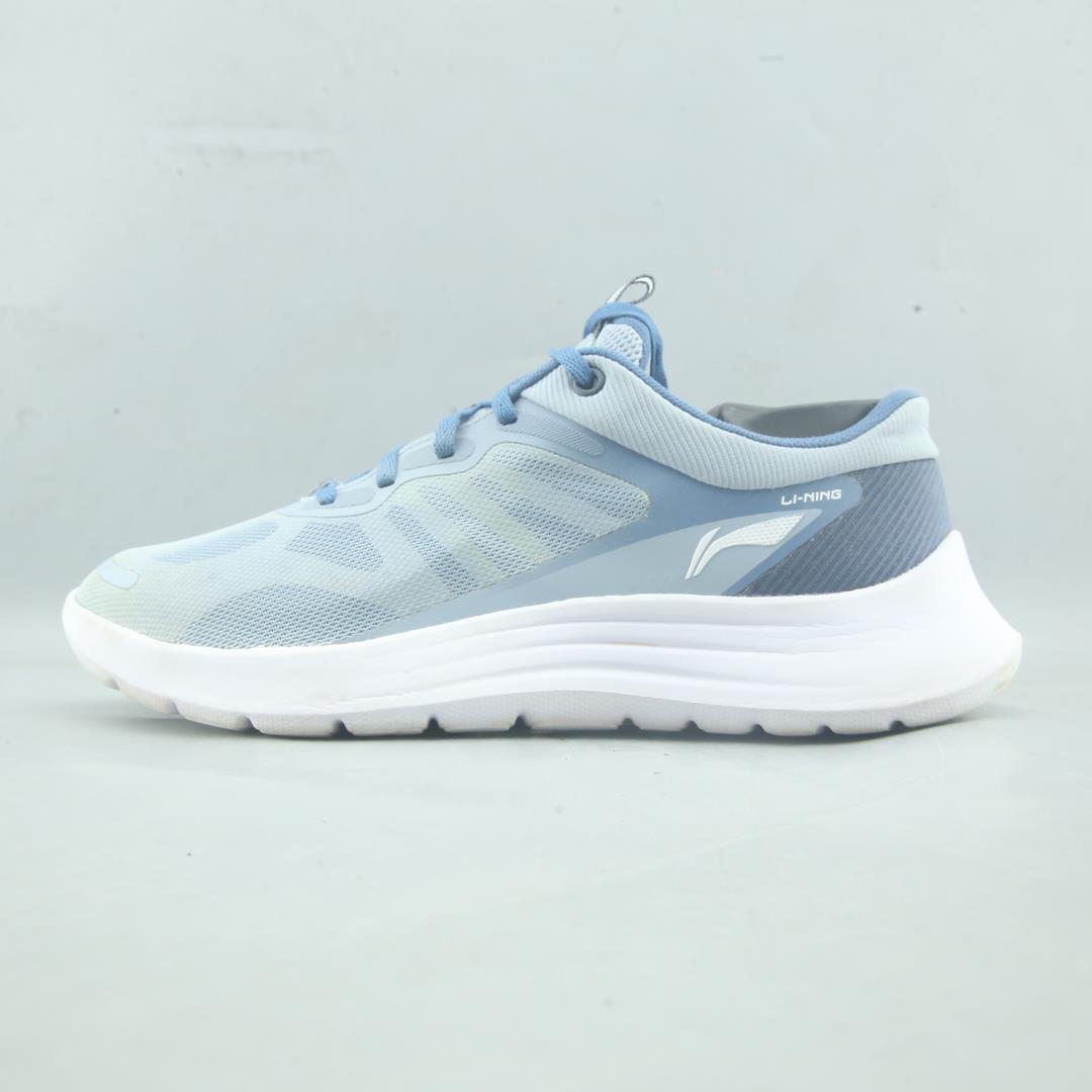LI-NING LIGHT FEATHER