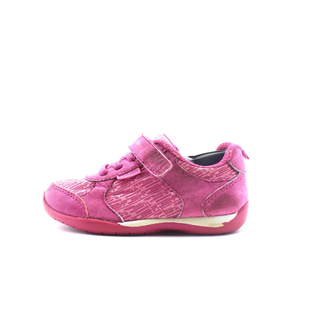 STRIDE RITE .