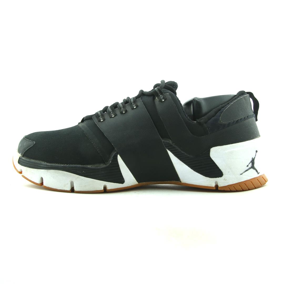 JORDAN ALPHA TRUNNER