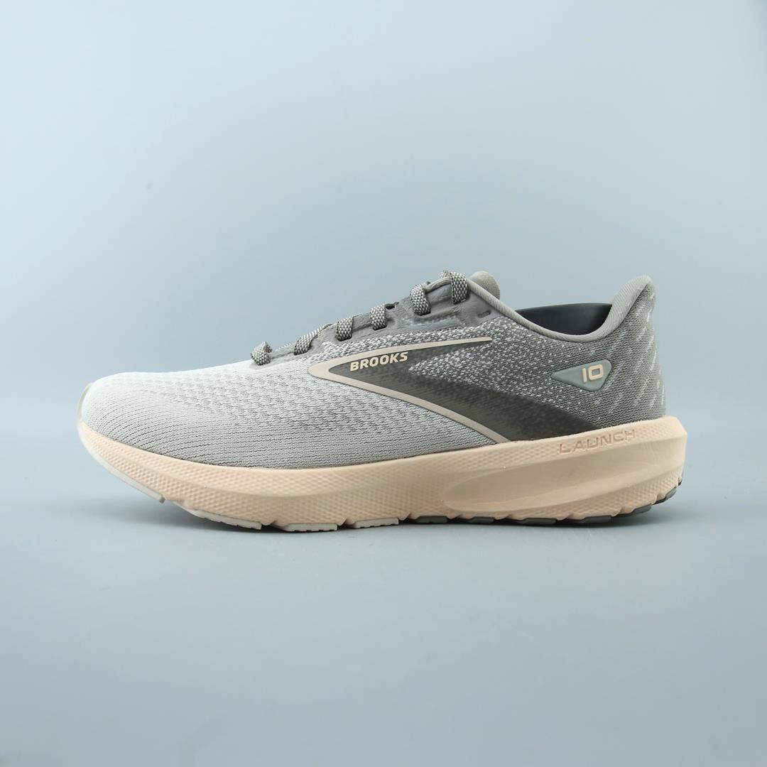 BROOKS LAUNCH 10