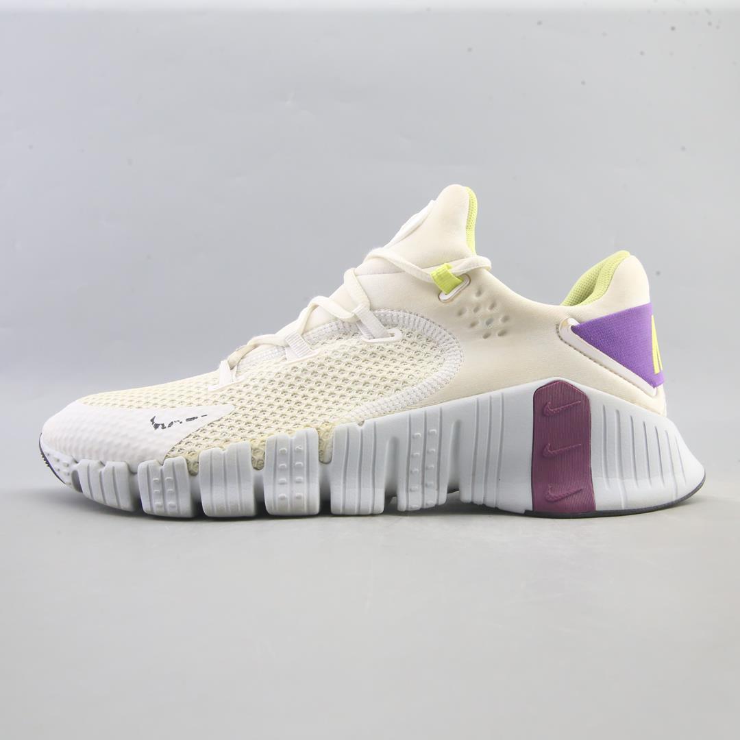 NIKE FREE METCON 4