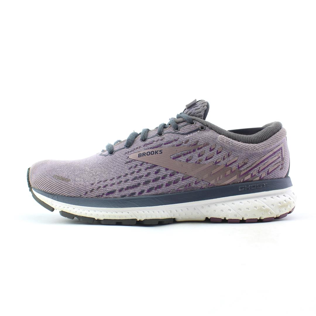 BROOKS GHOST 13