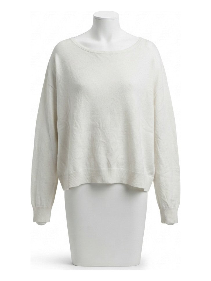 Preloved Guess women's sweater, size L, on a mannequin