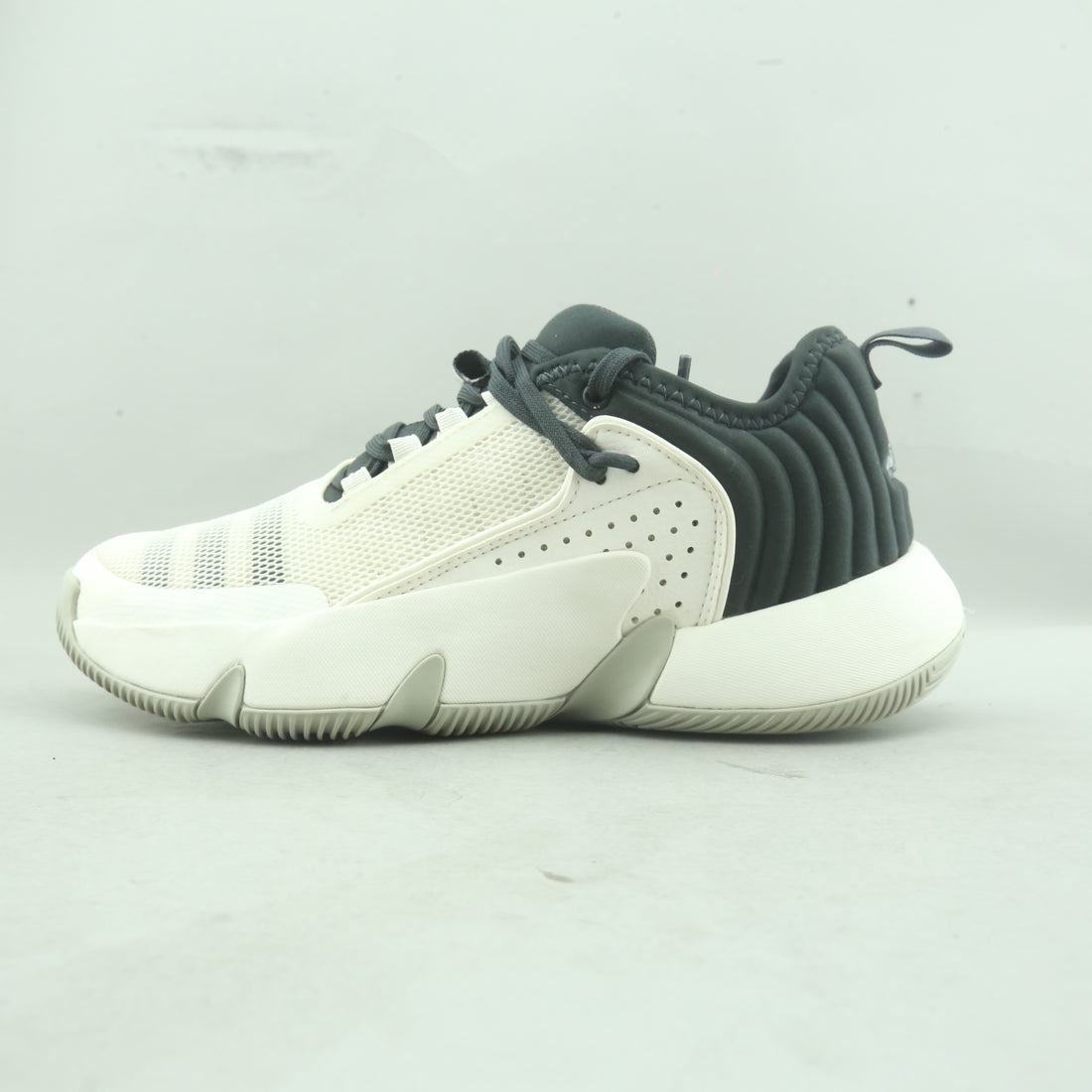 ADIDAS TRAE UNLIMITED