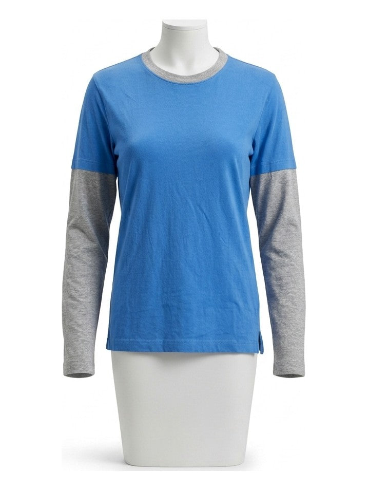 Preloved Level Wear women's basic t-shirt, size M, on a mannequin