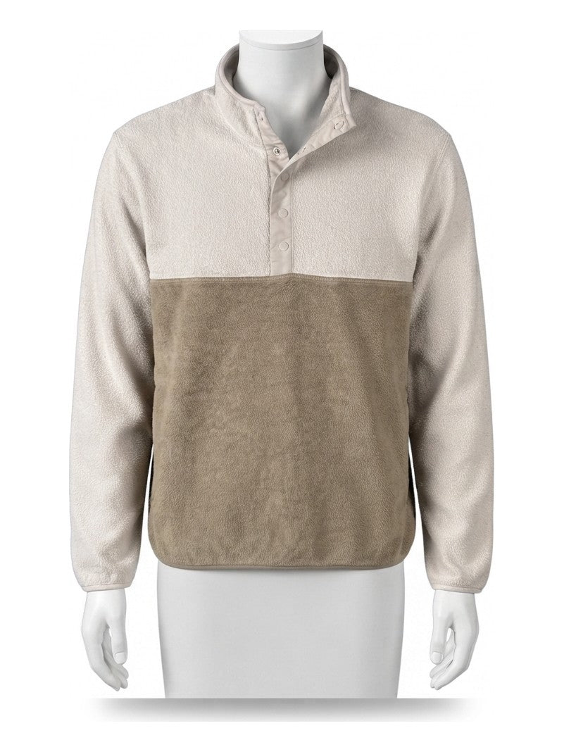 Preloved Uniqlo men's pullover, size S, on a mannequin