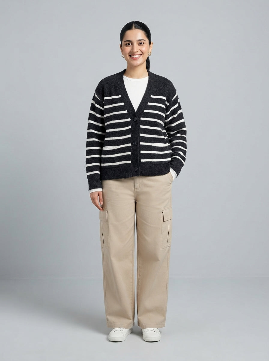 Preloved Uniqlo women's cardigan, size XL, worn by a model, styled