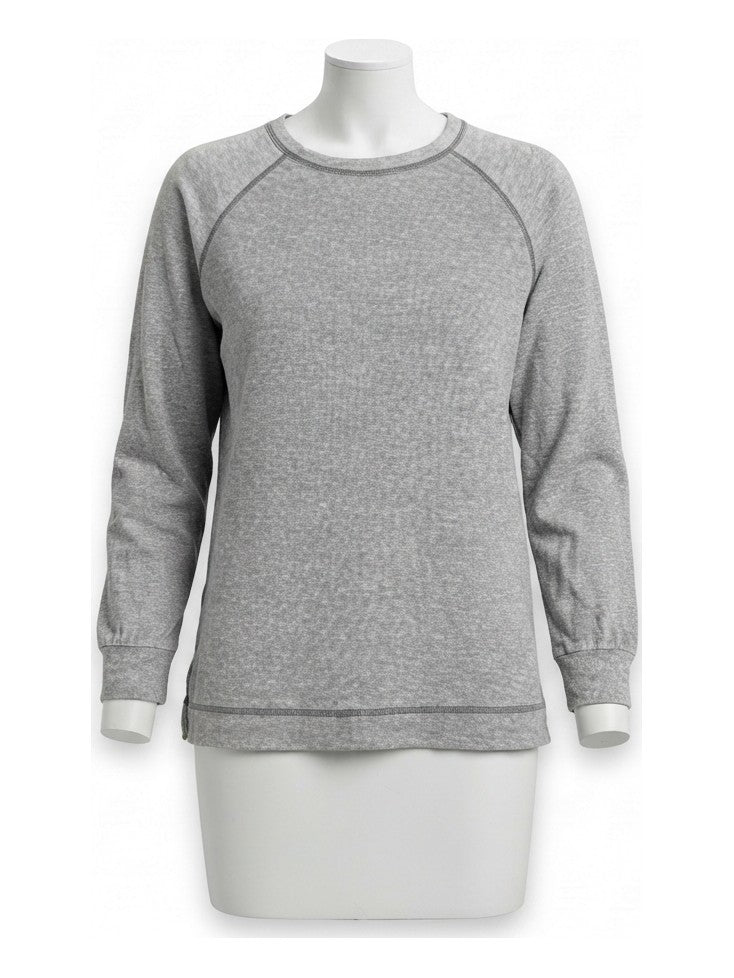 Preloved Ysyokow women's basic t-shirt, size L, on a mannequin