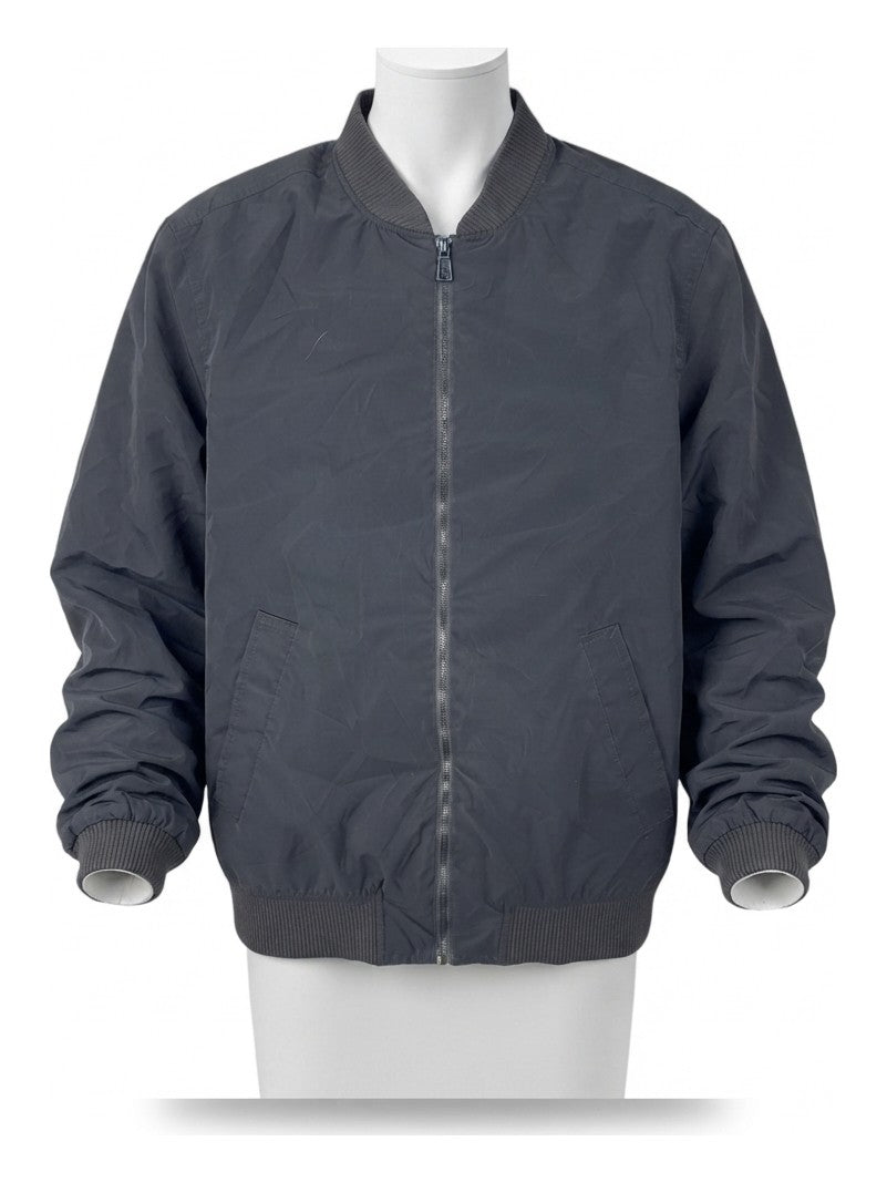 Preloved Zara men's bomber jacket, size S, on a mannequin