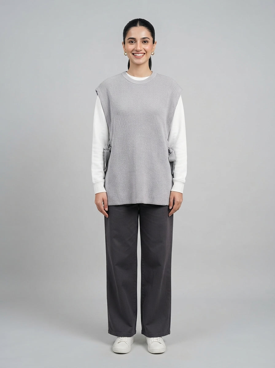 Preloved Zara women's sweater, size M, worn by a model, styled
