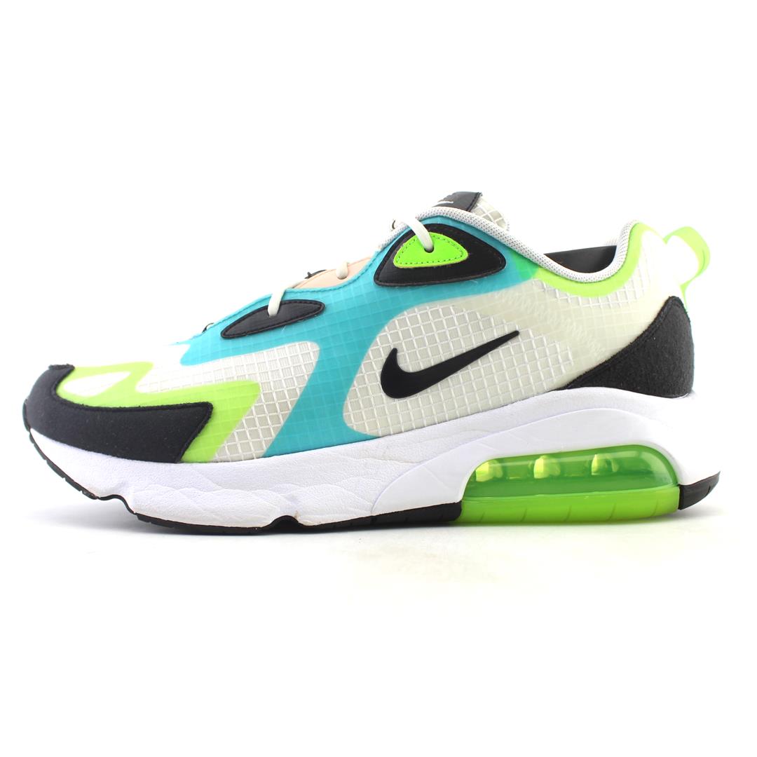 NIKE AIR MAX 200 SE