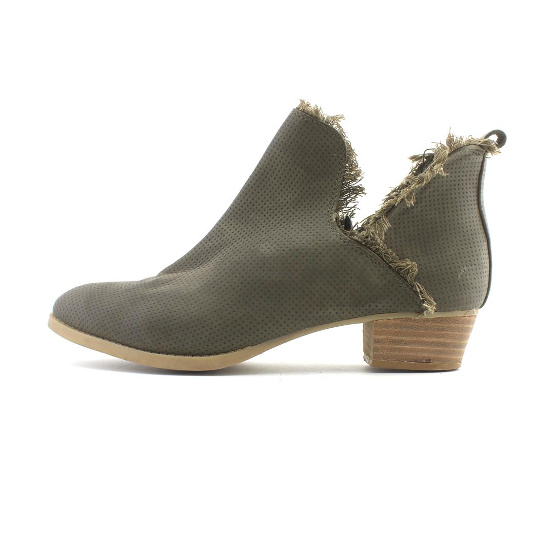 Buy Cato Shoes Online In Pakistan