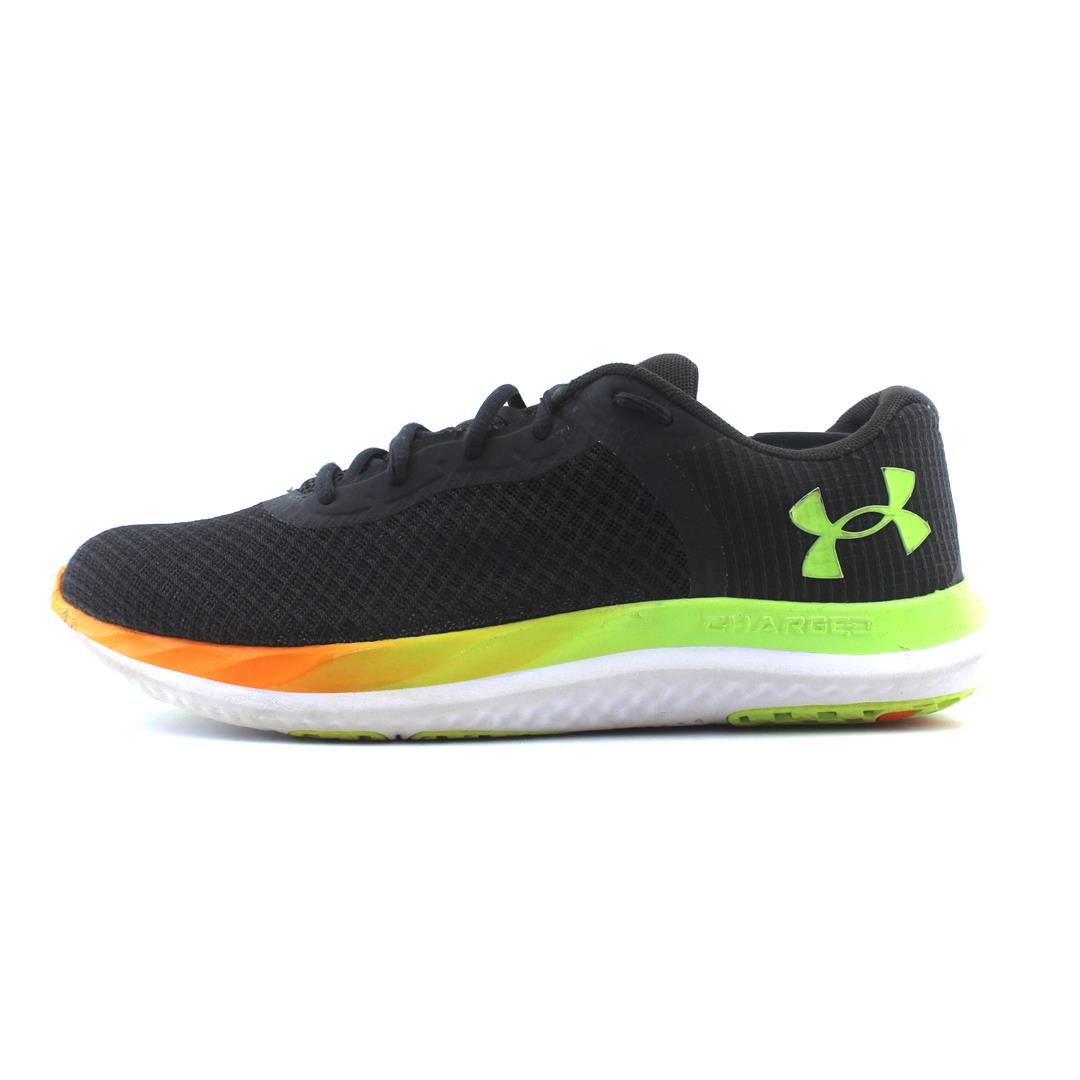 UNDER ARMOUR CHARGED BREEZE