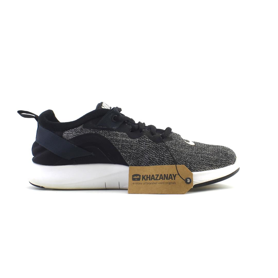 NIKE FLEX TR 9