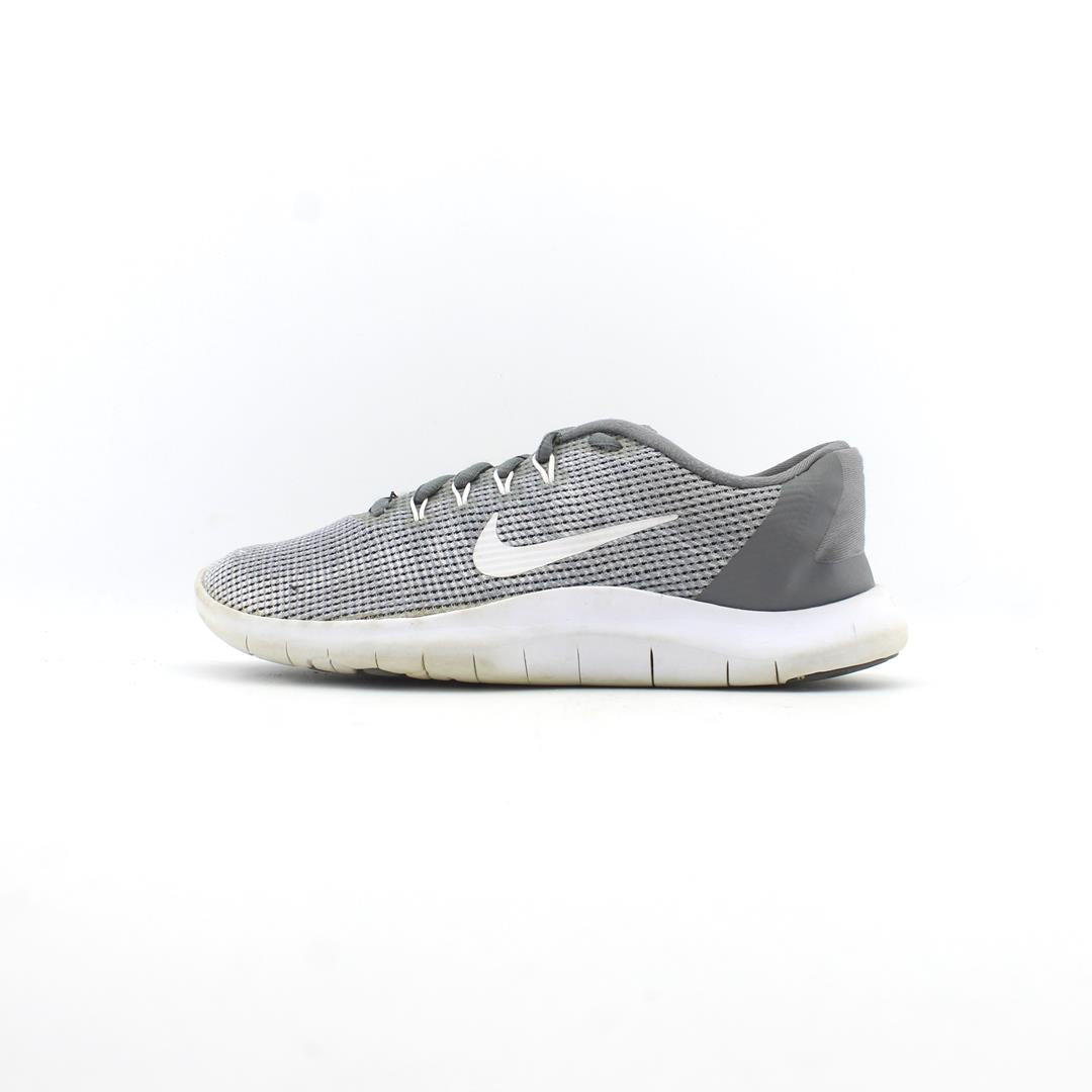 nike flex 2018 rn grey
