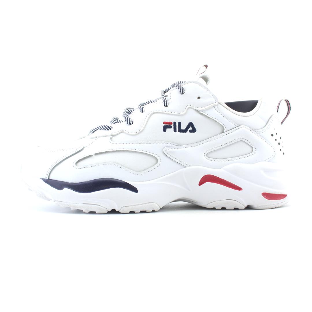 FILA RAY TRACER