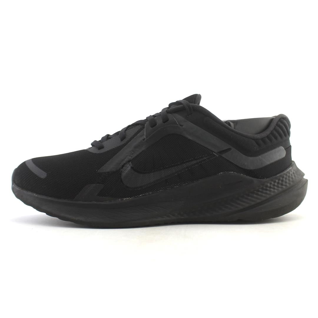 NIKE QUEST 5